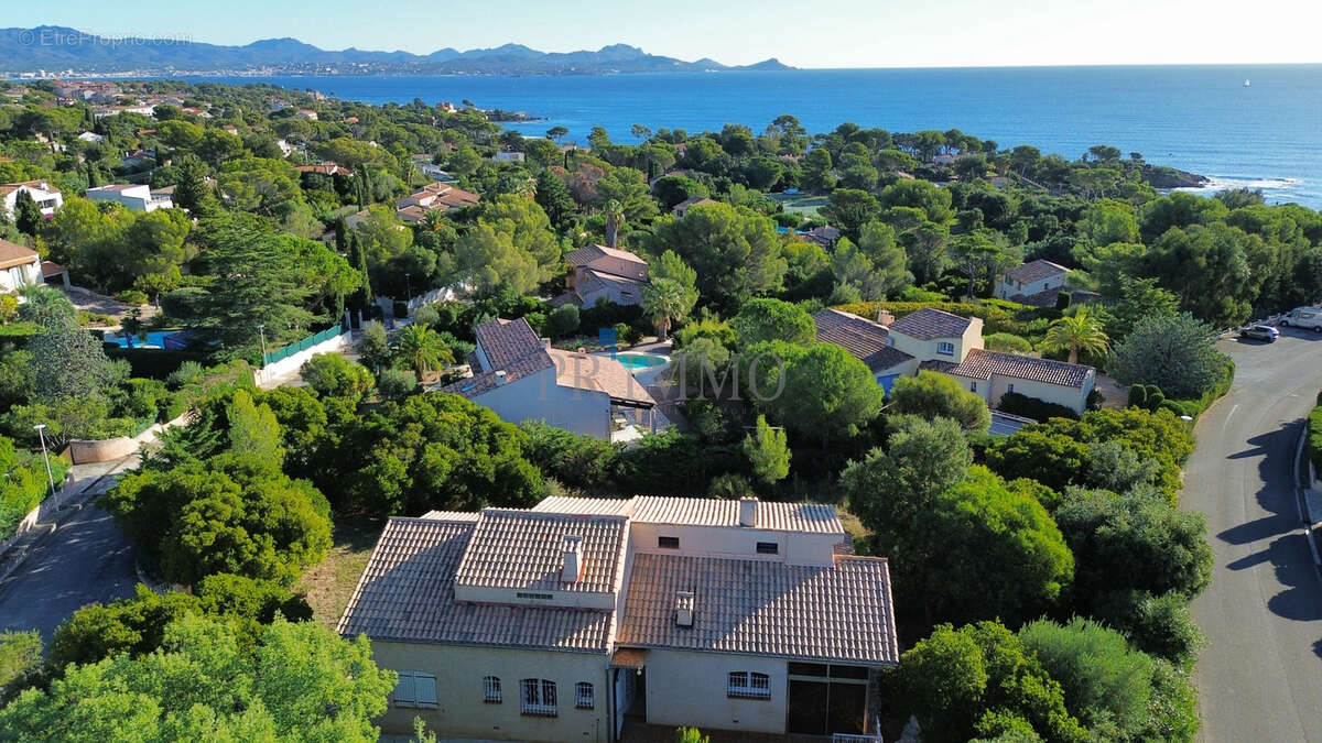 Maison à FREJUS