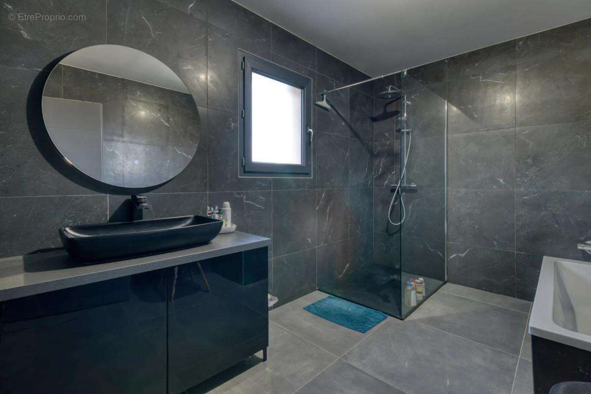 Maison à MONTGISCARD