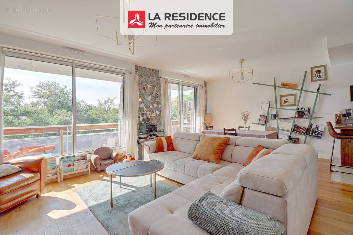 Appartement à MAREIL-MARLY