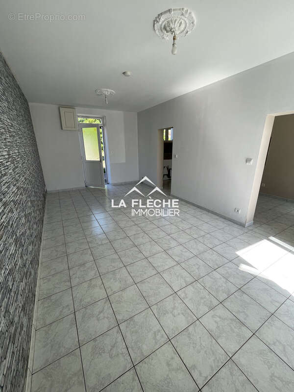 Maison à LA FLECHE
