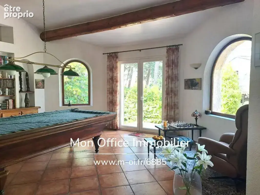Référence : 6885-VCL. - Maison dans résidence avec gardien - au coeur d'une pinède - 4 chambres 1 bureau - BOUC BEL AIR - photo 12