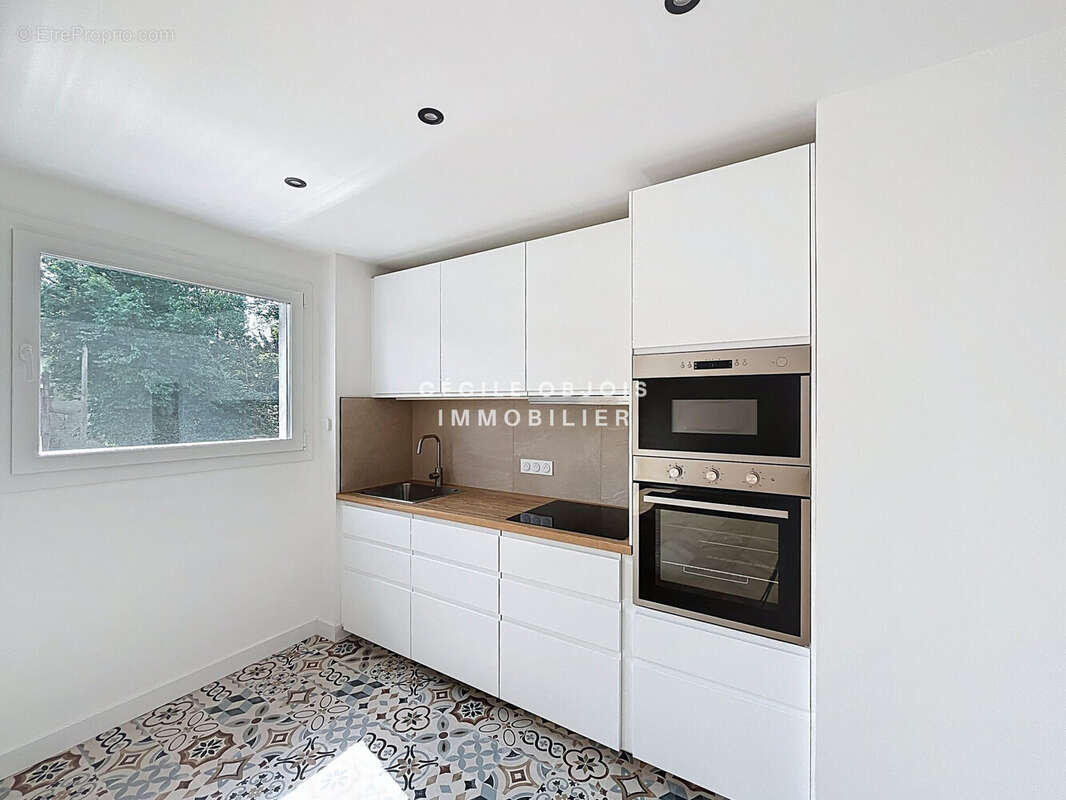 Appartement à SAINT-MAUR-DES-FOSSES