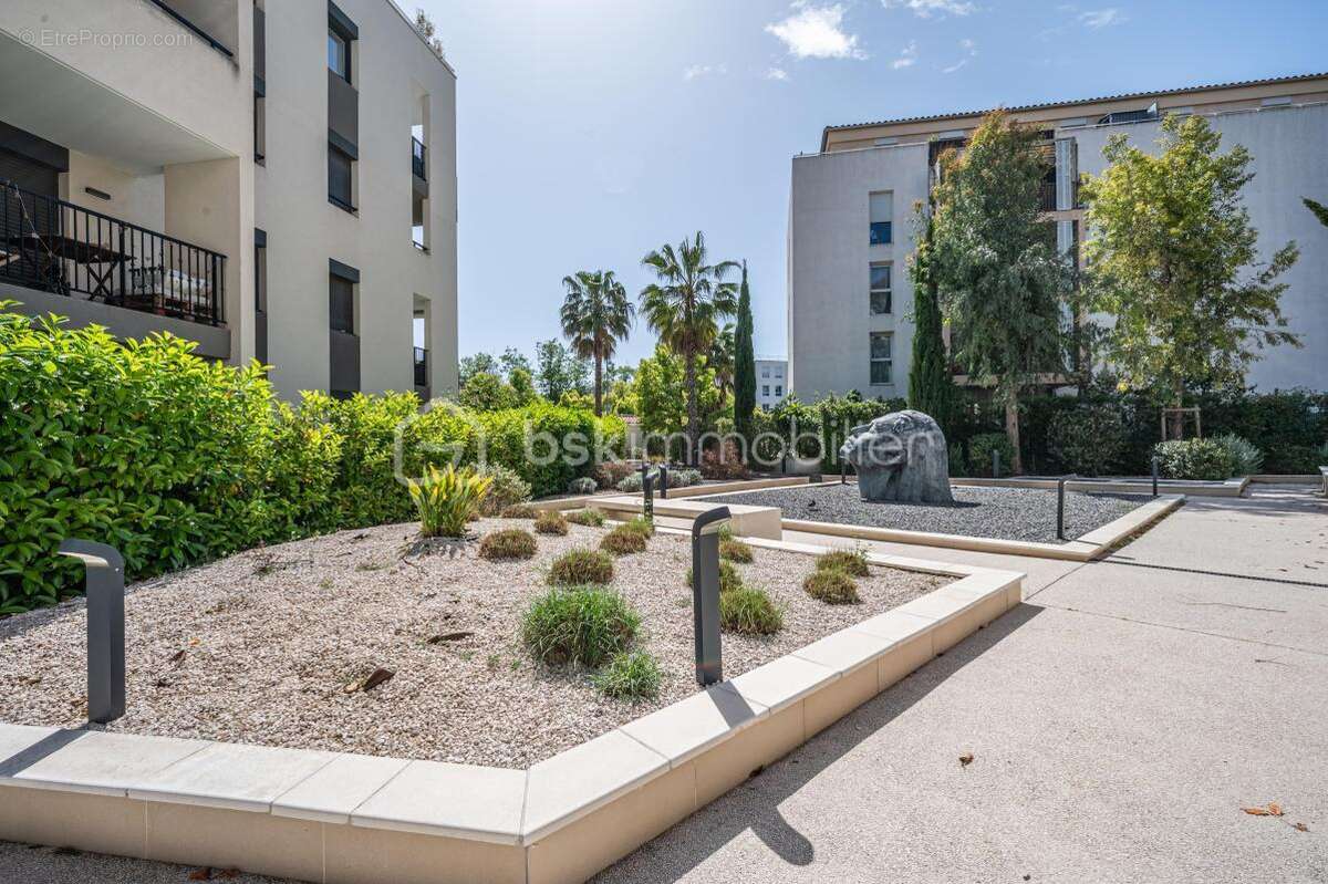 Appartement à HYERES