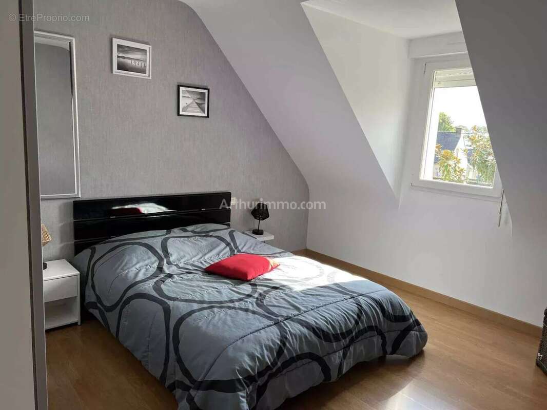 Maison à PLOUGOUMELEN