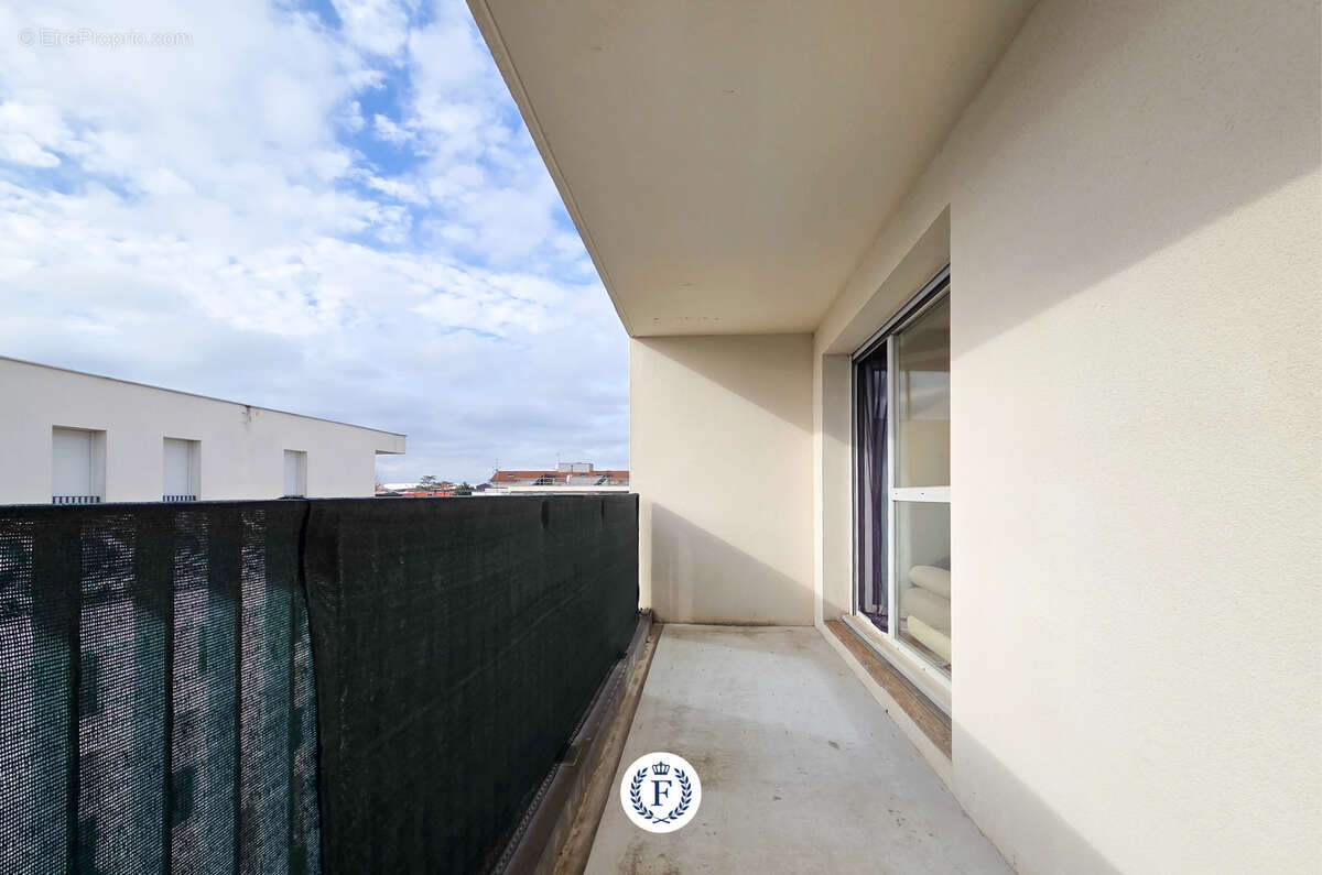 Appartement à MEYZIEU