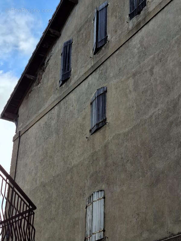 Appartement à SAINT-AGREVE