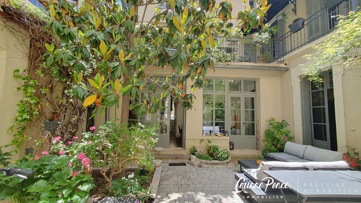Maison à NIMES