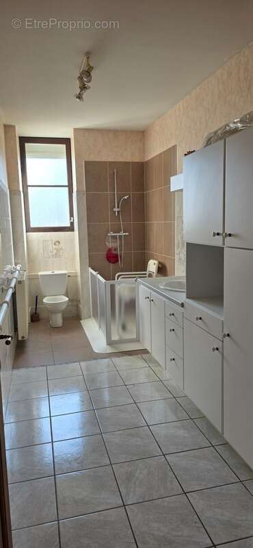 Maison à LE PALAIS-SUR-VIENNE