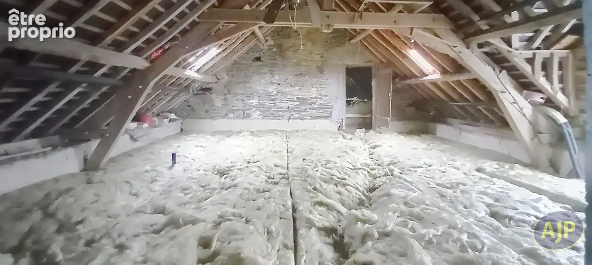 LA CHAPELLE GLAIN : Corps de ferme  133 m² sur environ 6000 m² - photo 15