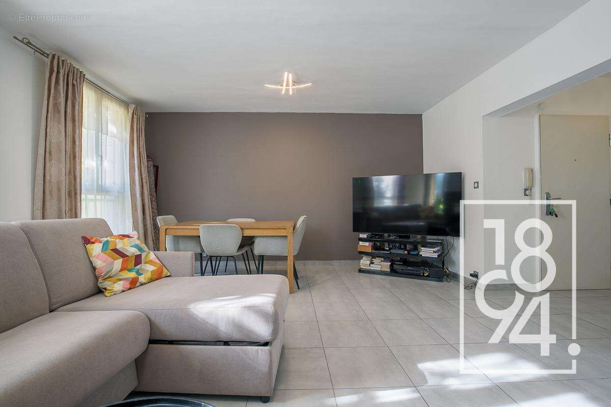 Appartement à MARSEILLE-10E