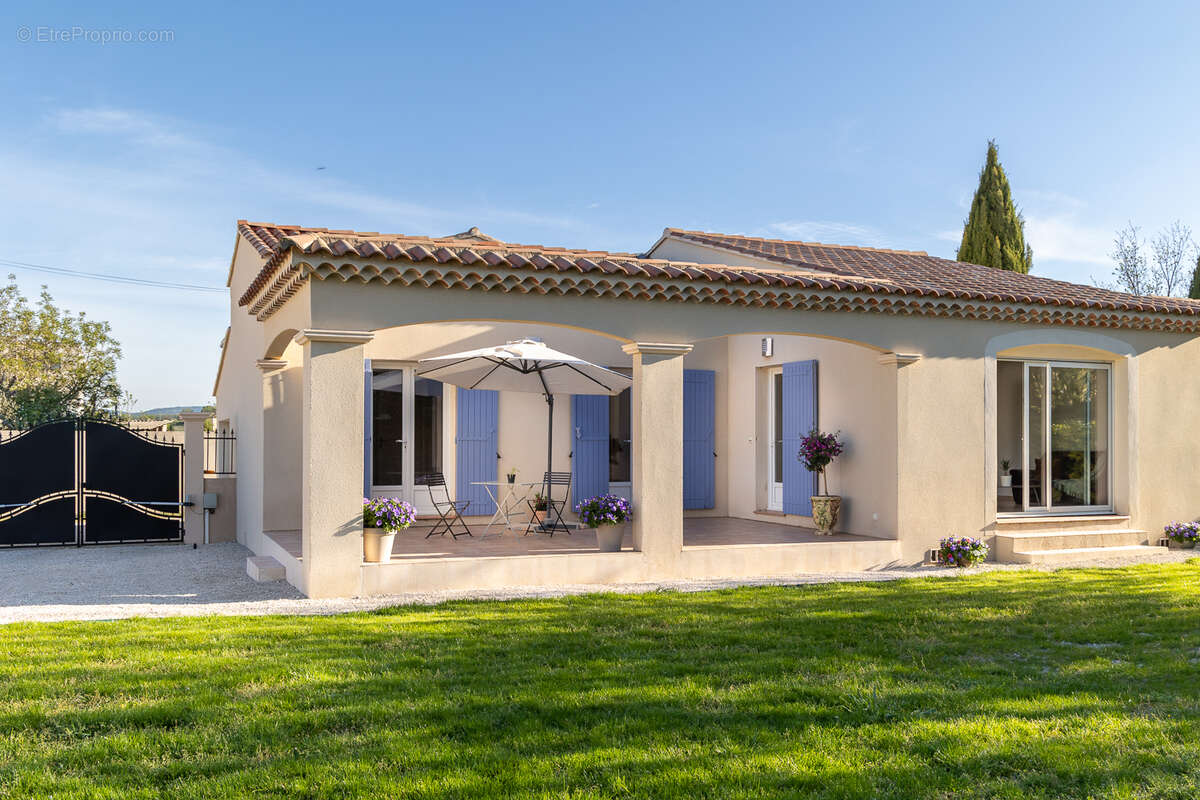 Maison à MAZAN