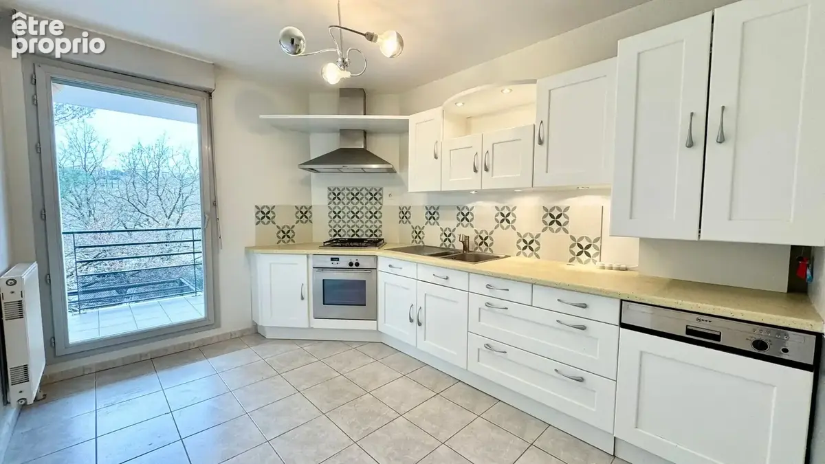 AIX LA DURANNE - Appartement type 4 de 90m² - photo 5