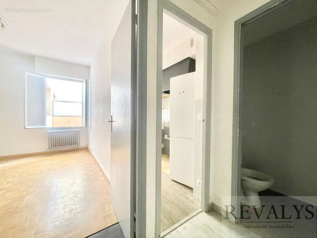 Alpes maritimes (06) - nice centre ville/liberation - a vendre 2 pieces 53m2  a renover  avec terrasse - photo 6