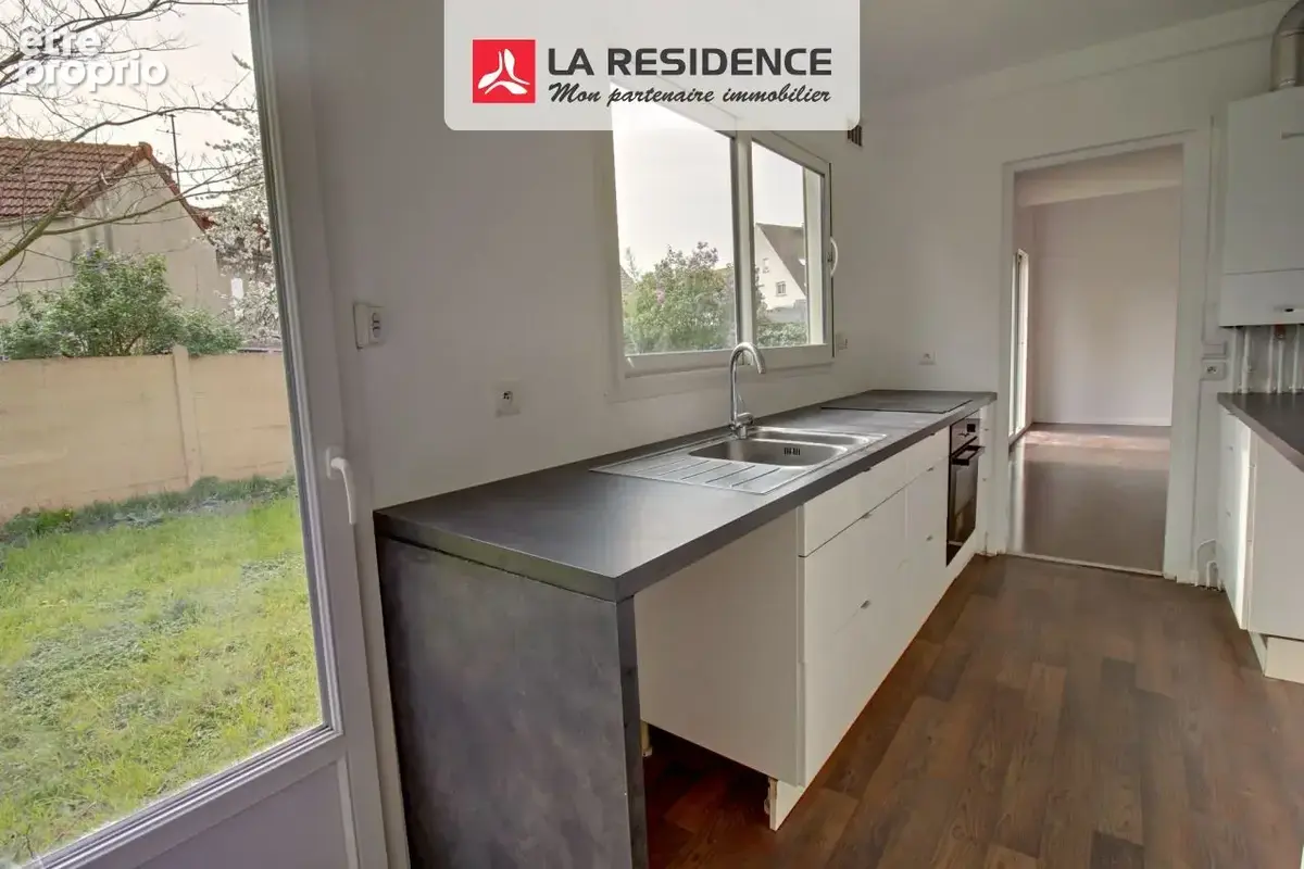 Maison 91 m² à Conflans-Sainte-Honorine  - photo 7