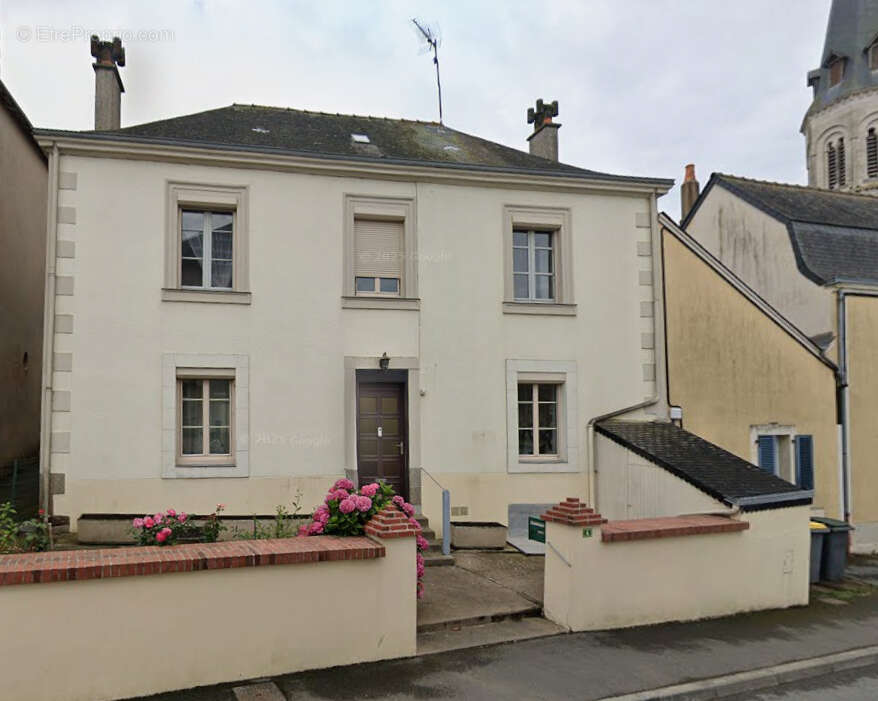 Maison à CRAON