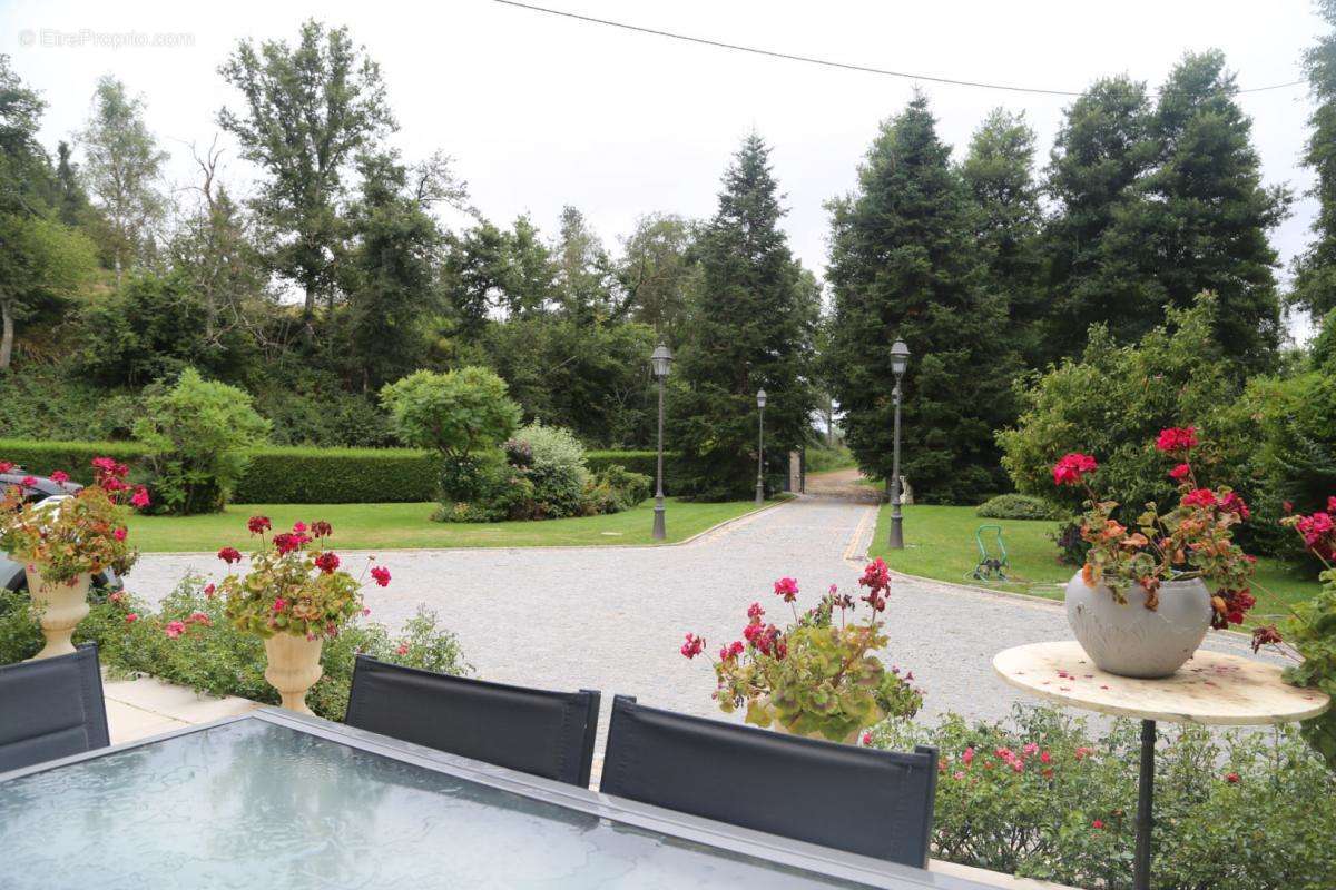 Maison à ALLIGNY-EN-MORVAN