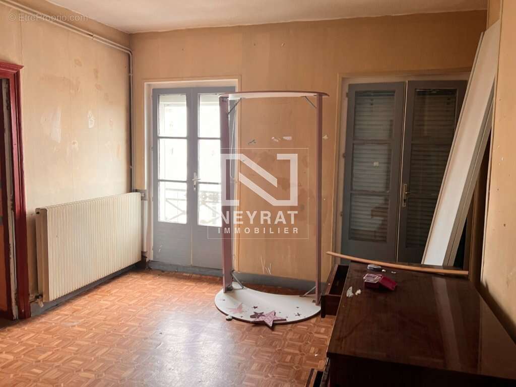 Autun - immeuble a renover ! - photo 11