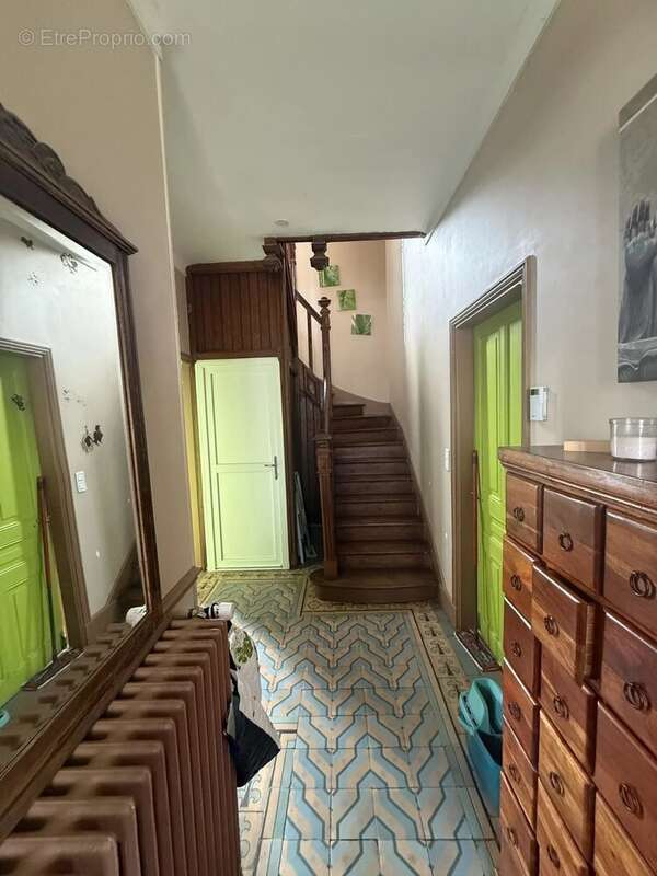 Maison à BRIENON-SUR-ARMANCON