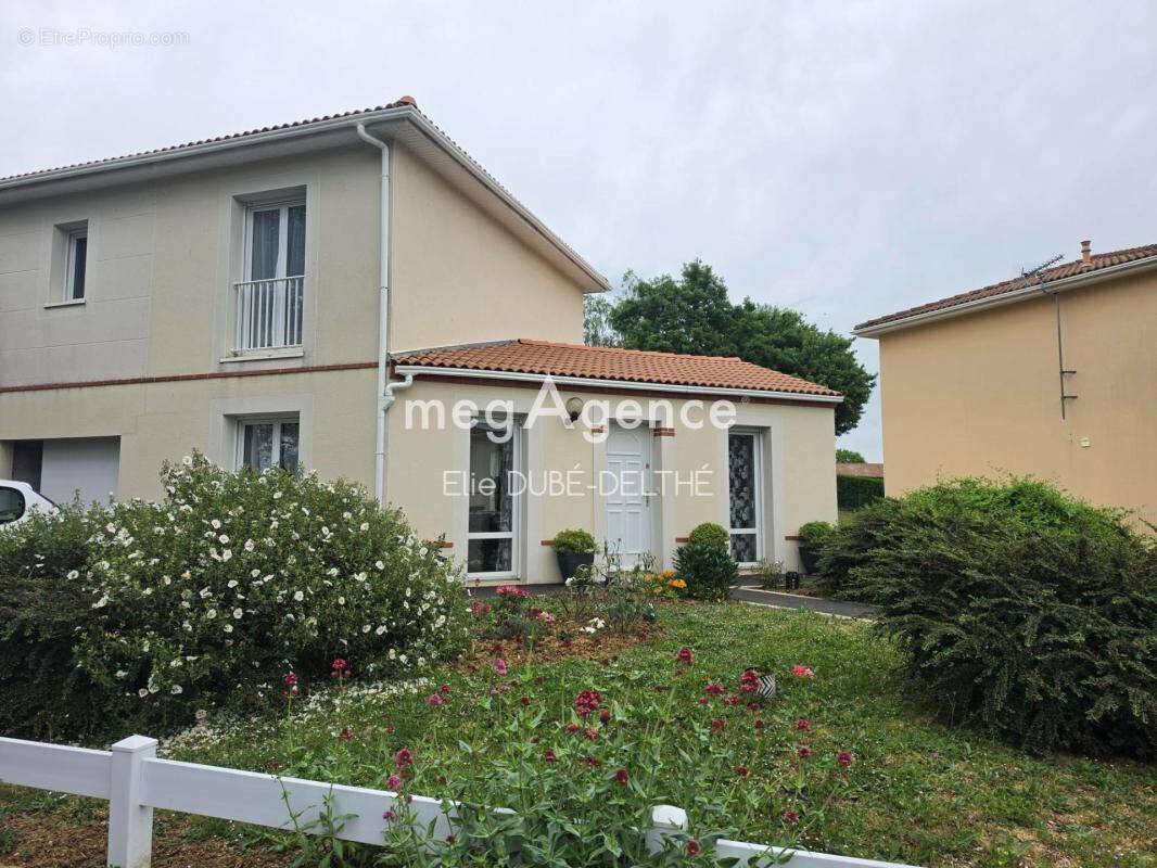 Maison à CHANTONNAY