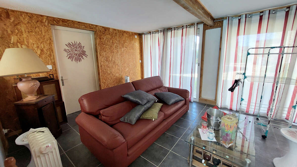 Maison à MEILLON