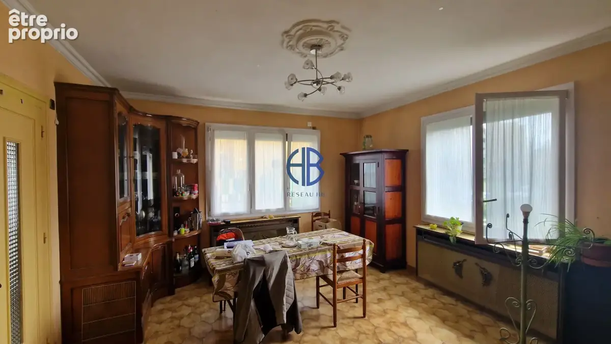 Maison Venissieux - secteur Le Charréard - photo 11