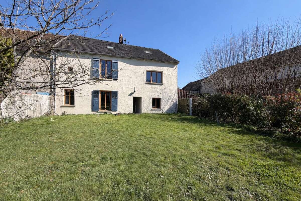 Maison à LA FERTE-SOUS-JOUARRE