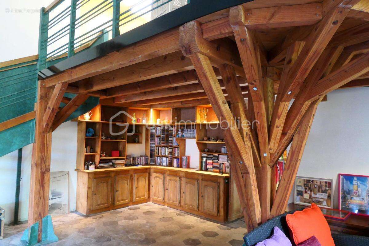 Maison à MOLIERES-SUR-CEZE