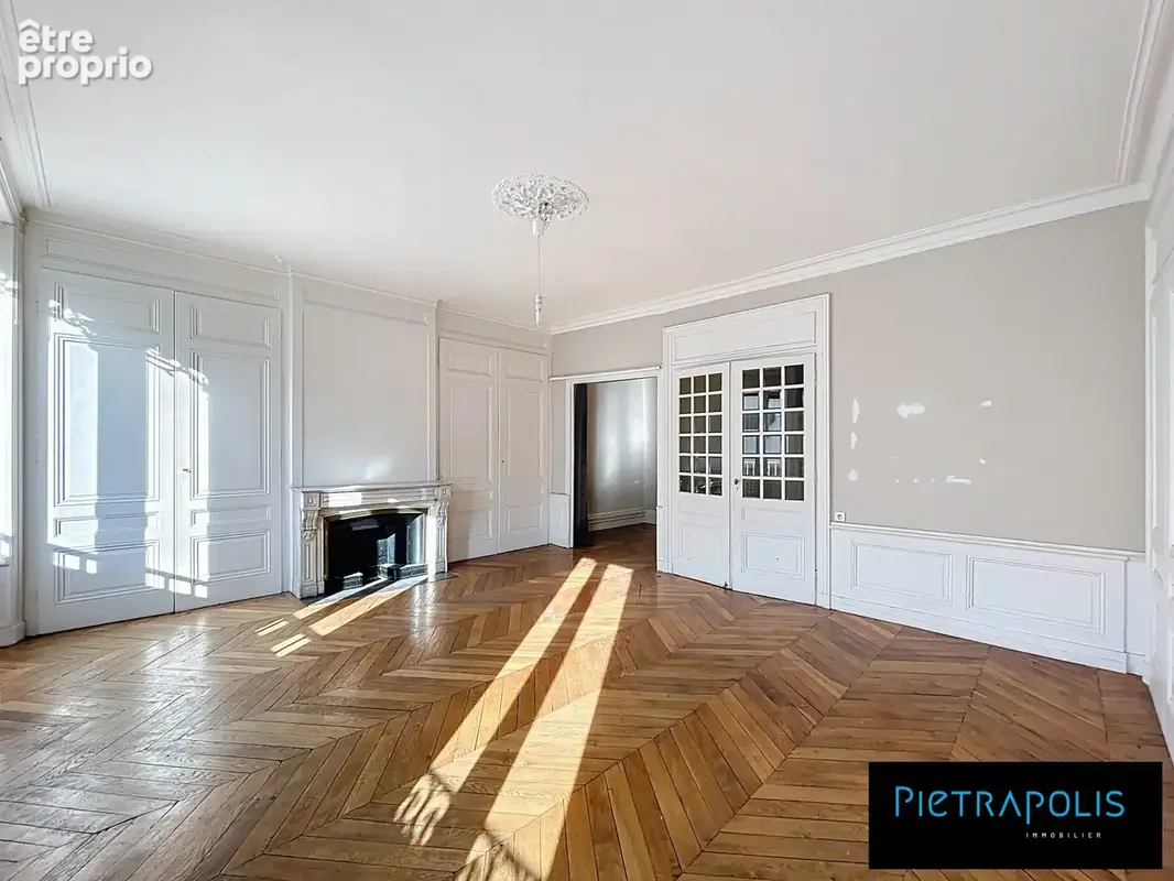 Appartement à LYON-2E