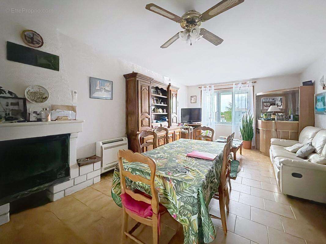 Maison à ANDILLY