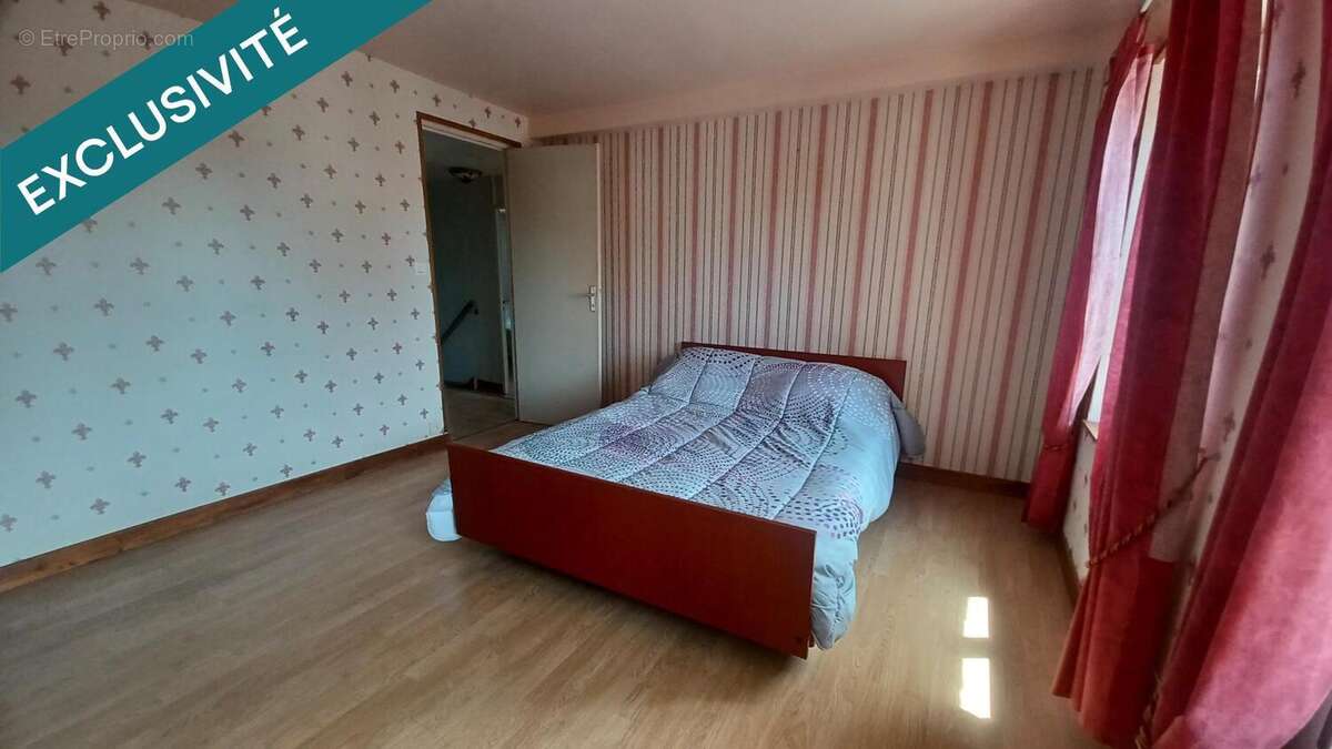 Appartement 262 m² à Bellegarde  - photo 8