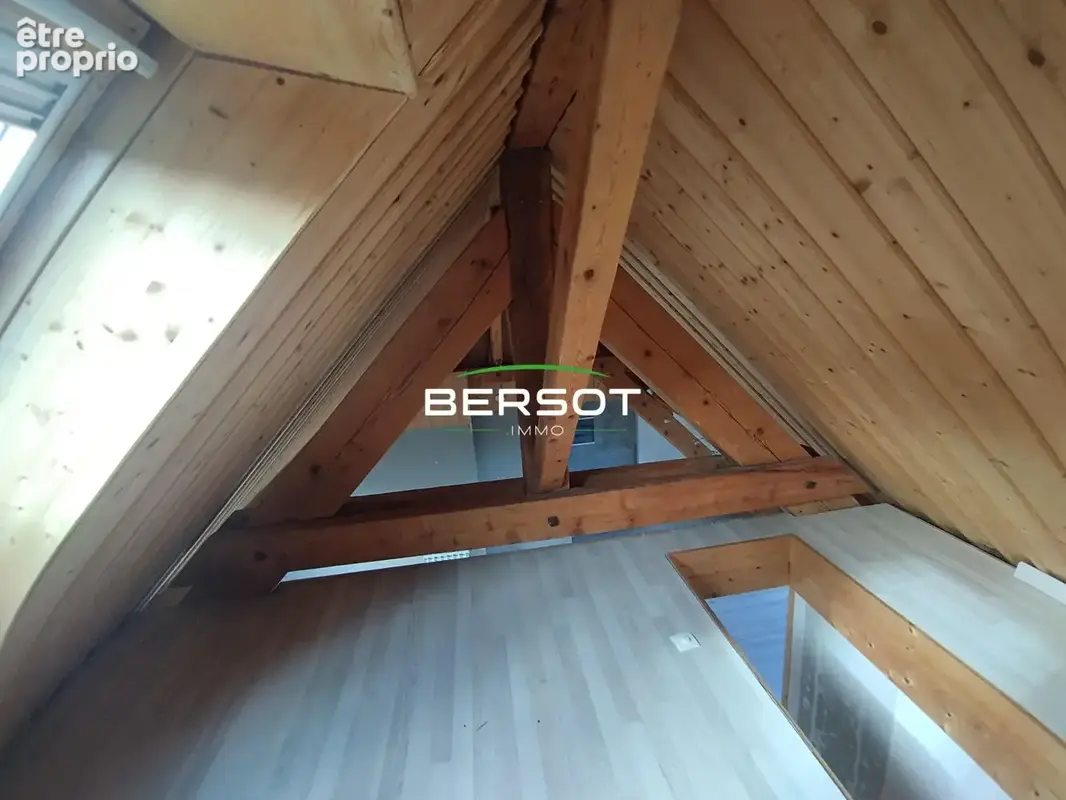 Les longevilles mont d'or t3 en duplex - photo 8