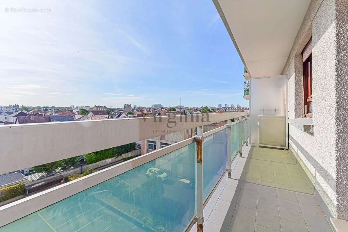 Appartement à MAISONS-ALFORT