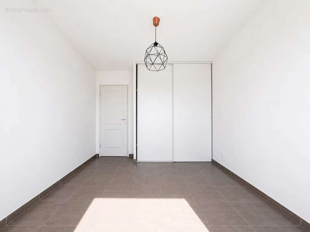 T3 60m2 + Terrasse + Parking Secteur Saint Barnabé/ La Fourragere - photo 7