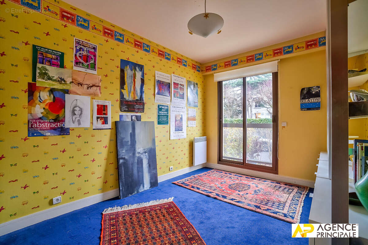 Appartement - Rez de jardin - Petit parc - Terrasse - photo 3