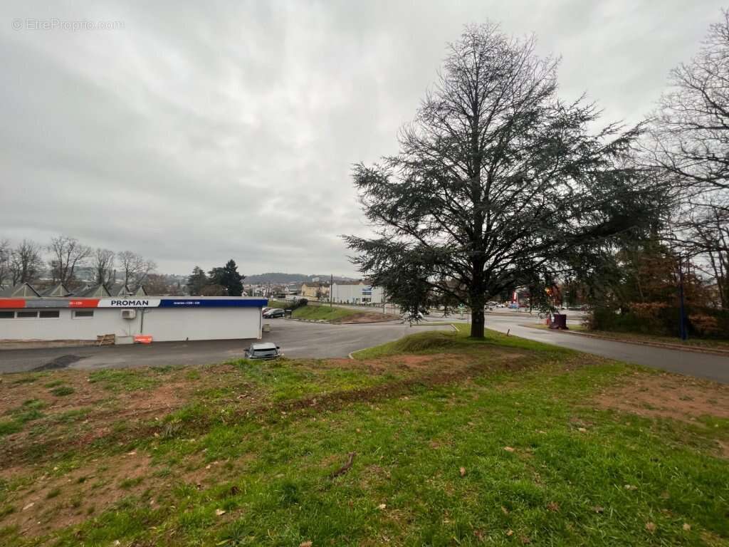 Terrain à LE CREUSOT