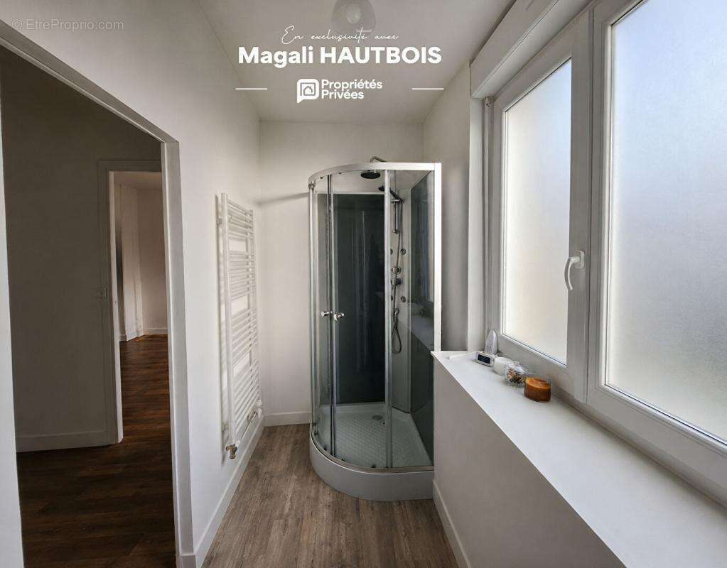 Maison Saint-Hilaire-Du-Harcouët 6 pièce(s) 110 m2 - photo 9
