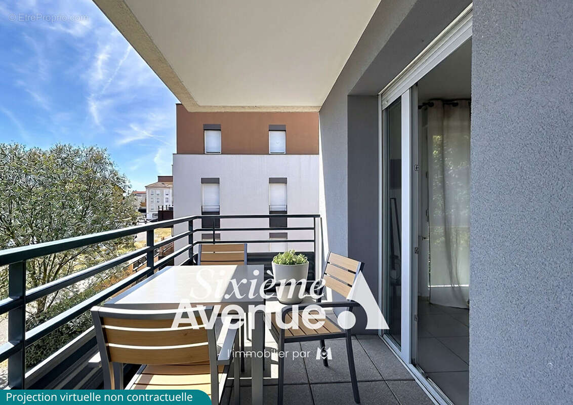 Appartement à MEYZIEU