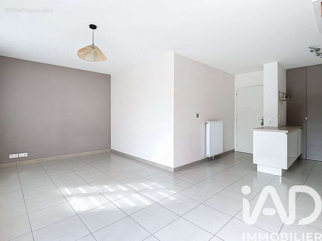 Photo 8 - Maison à GUIGNES