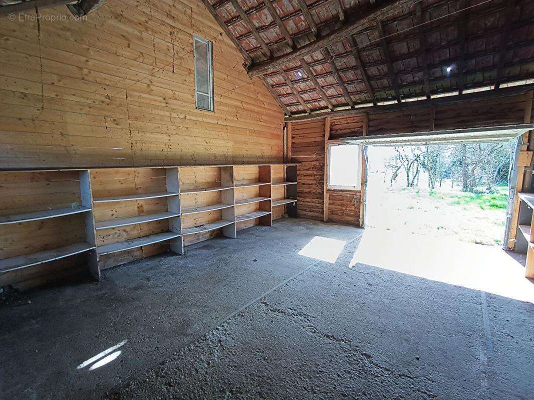 Maison à LA CELLE-SUR-NIEVRE