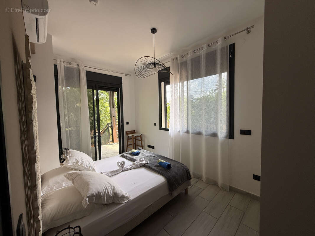 Appartement à L'ETANG-SALE