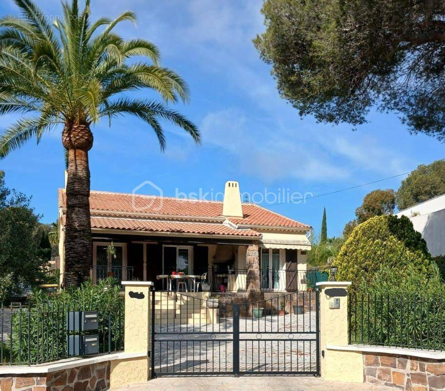 Maison à SAINT-RAPHAEL