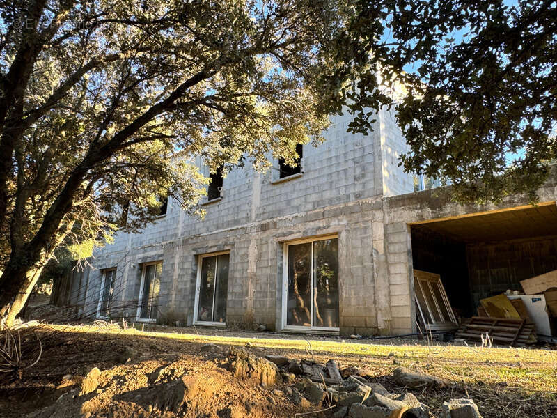 Maison à L'ILE-ROUSSE