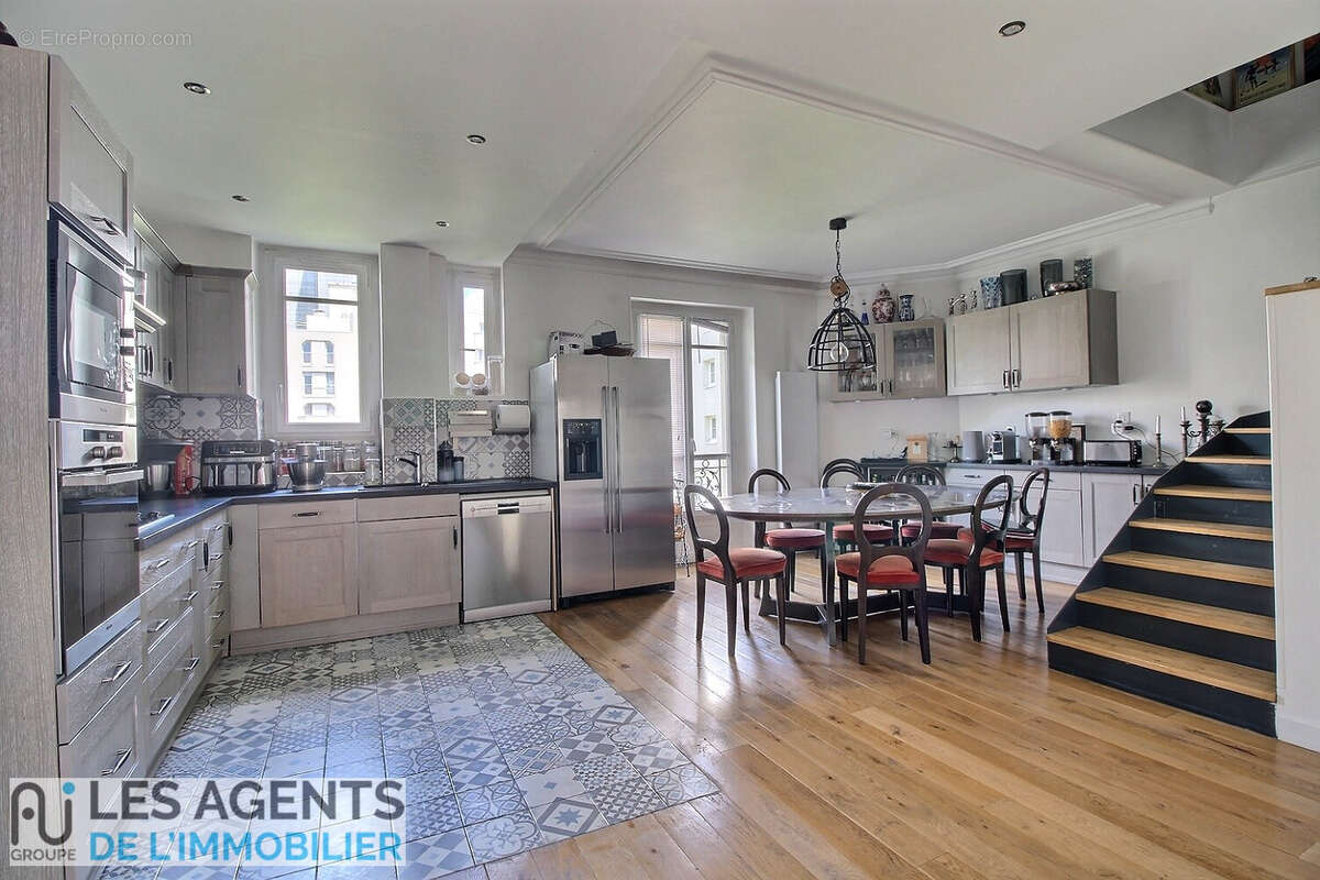 Appartement à PUTEAUX