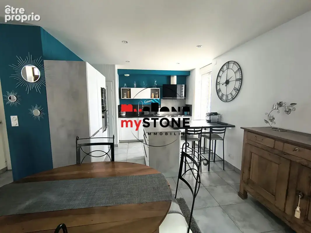SAVIGNEUX - maison 135 m²  avec Veranda- 4 chambres- sur 1000 m² de terrain - photo 12