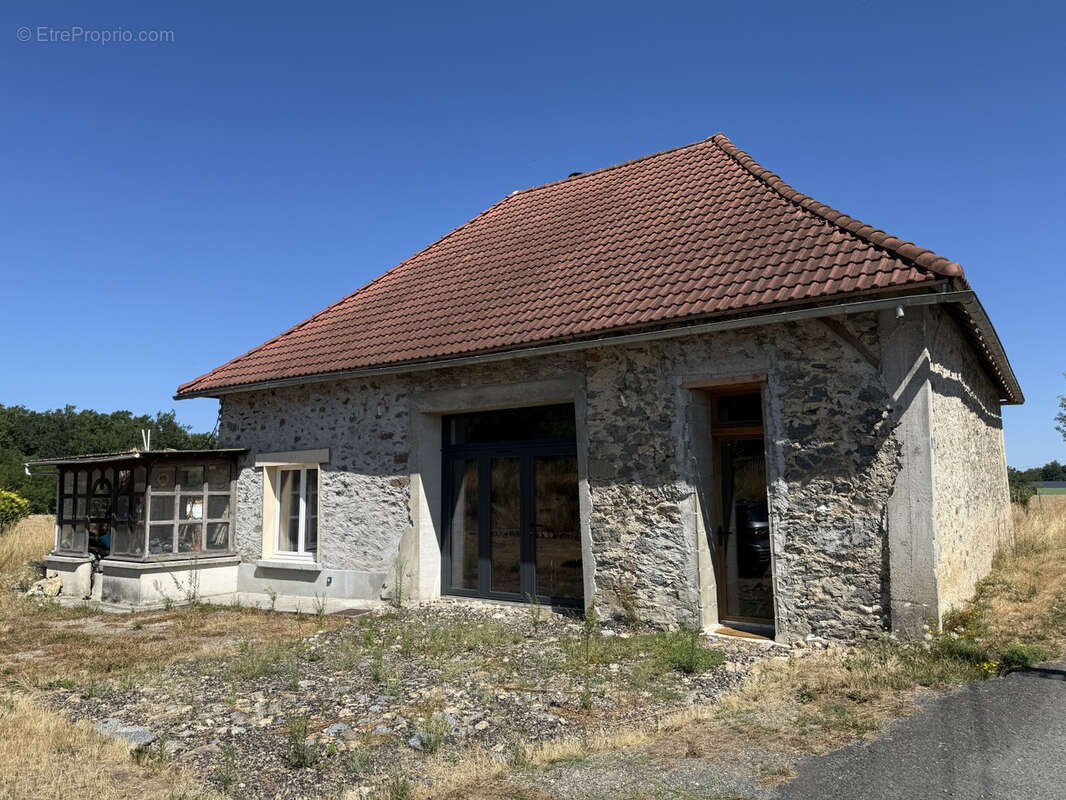 Maison à SAINT-JULIEN-LE-VENDOMOIS