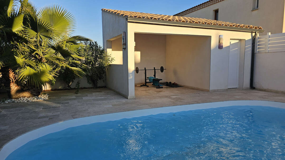 Maison à SAINT-GILLES