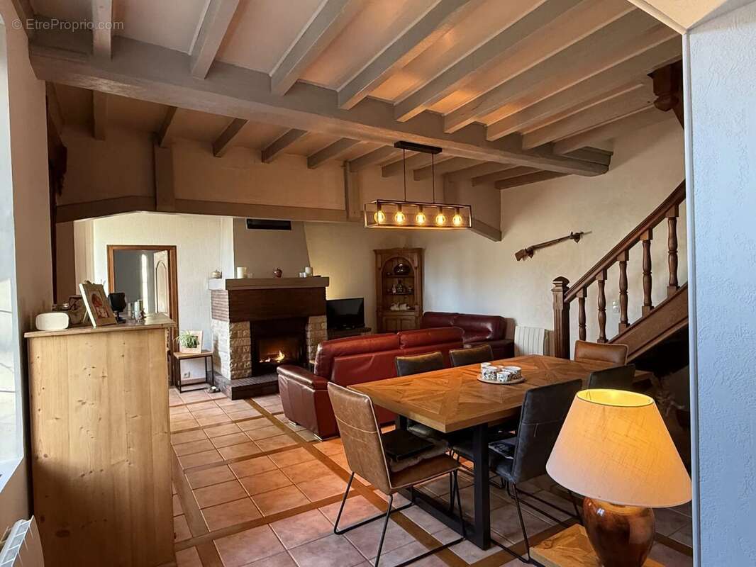 Maison à PERCENEIGE