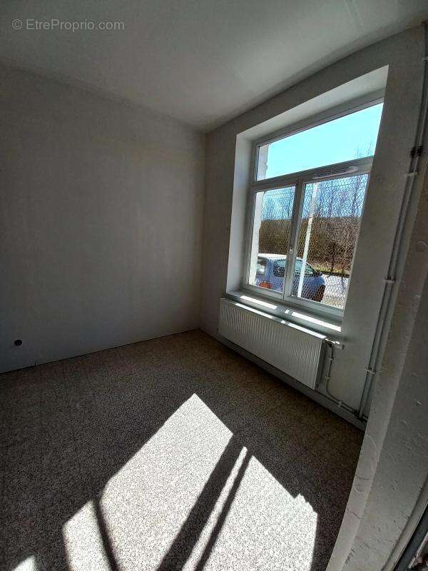 WINGLES 13 rue de l’ Electrolyse - photo 2