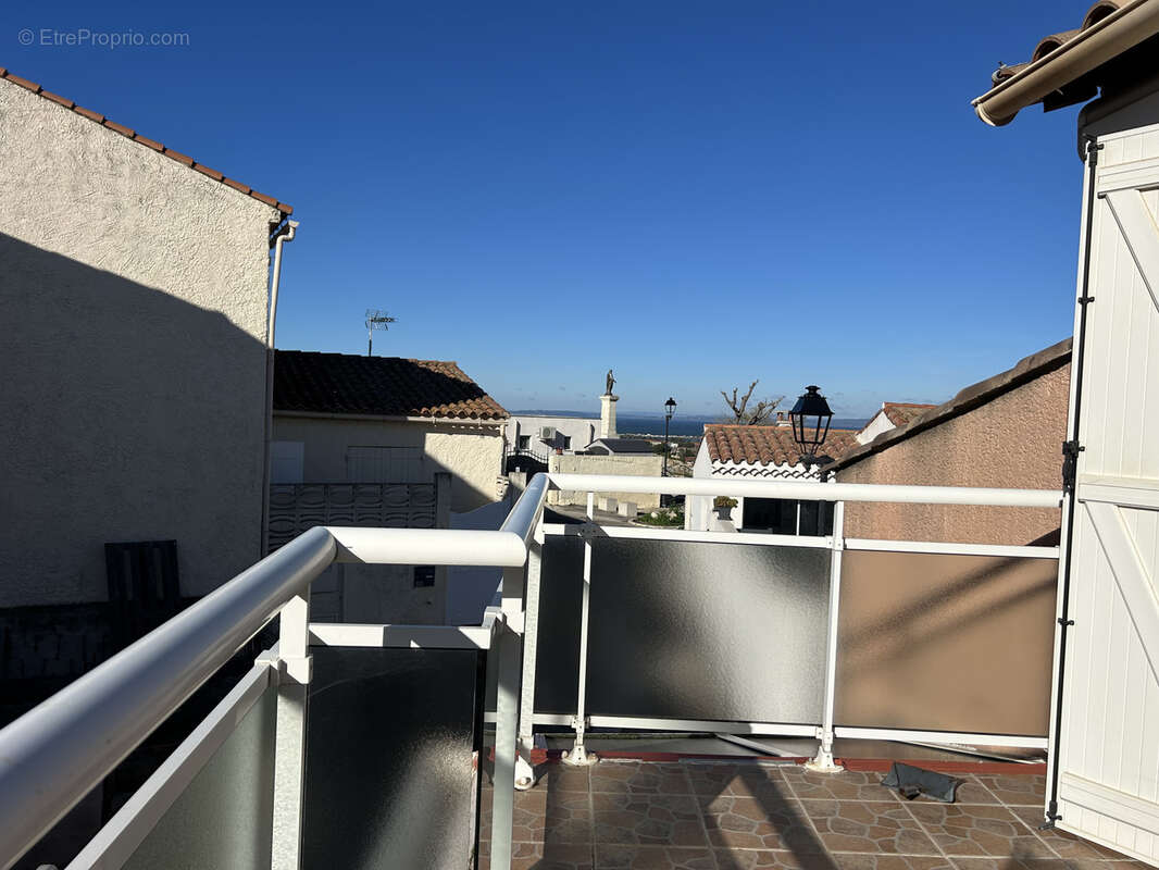 Maison à CHATEAUNEUF-LES-MARTIGUES