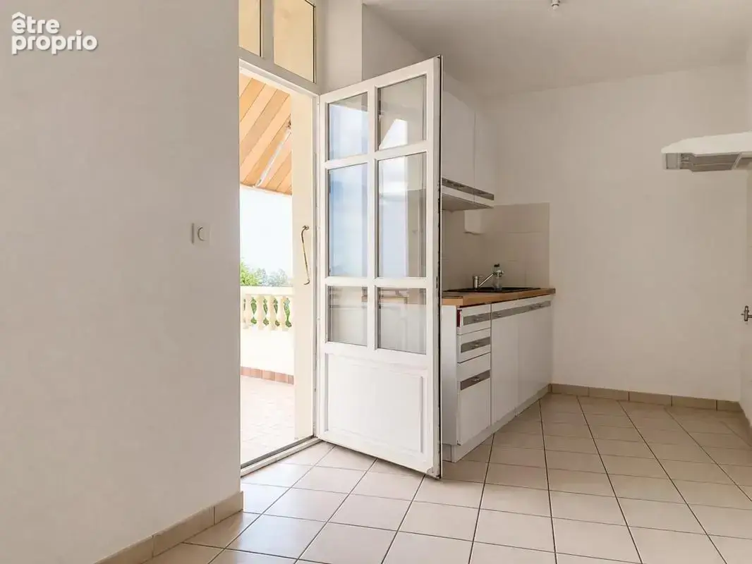 Appartement 3 pièces de 75 m² à Valence - photo 6